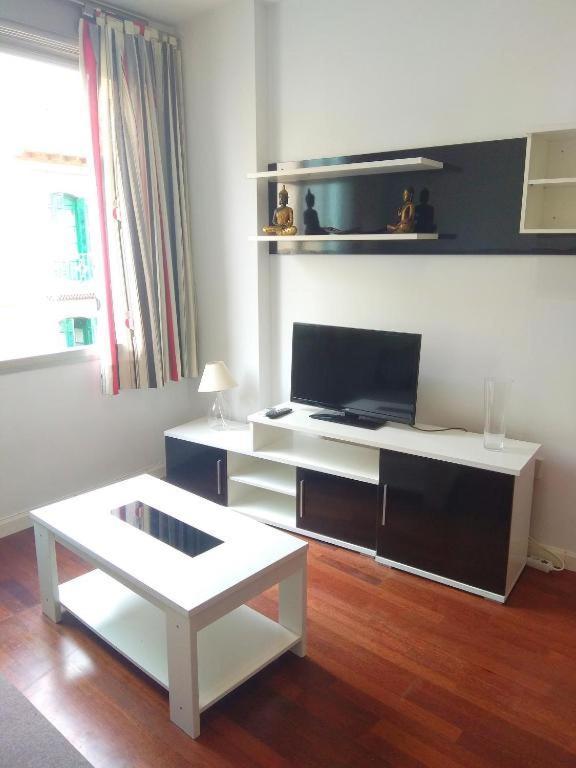 Enjoy Apart Centro Y Playa Zanca Apartment Malaga Exterior photo